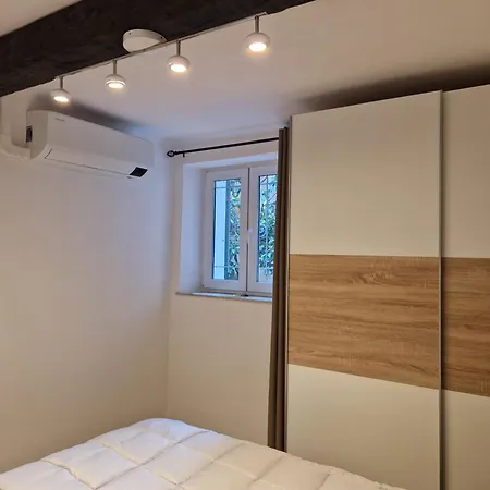 Apartman Acqua E Sale House
