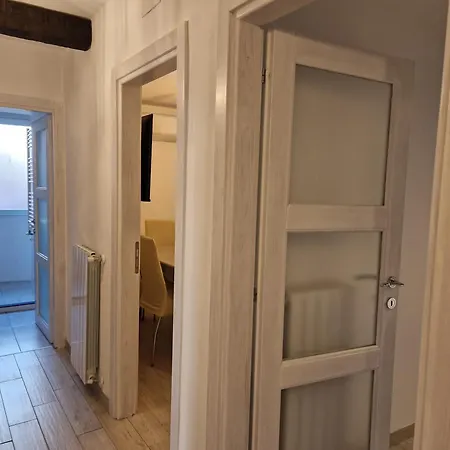 Acqua E Sale House Lägenhet Savona